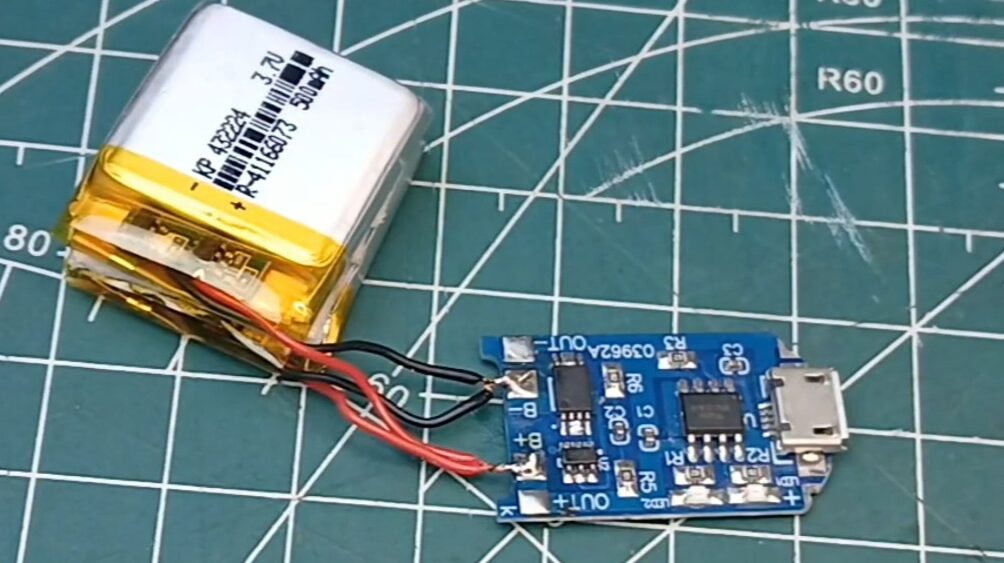 solder the battery to charging module